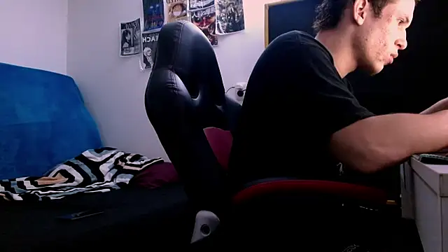 Snapshot of deividcloud36 chatting on 02-01-26, 09:02 deividcloud36 online show from 02-01-26, 09:02