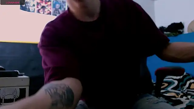 Snapshot of deividcloud36 chatting on 03-19-26, 08:02 deividcloud36 online show from 03-19-26, 08:02