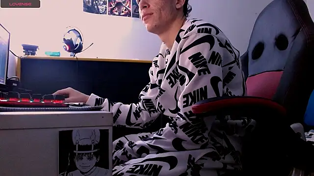 Snapshot of deividcloud36 chatting on 03-20-26, 10:58 deividcloud36 online show from 03-20-26, 10:58