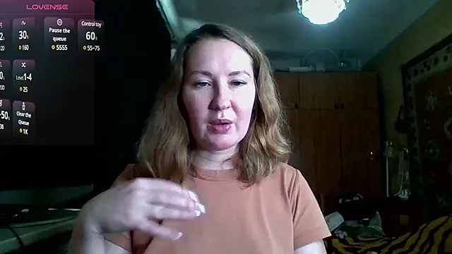 AnnaXLovers online show from 12-20-24, 11:32