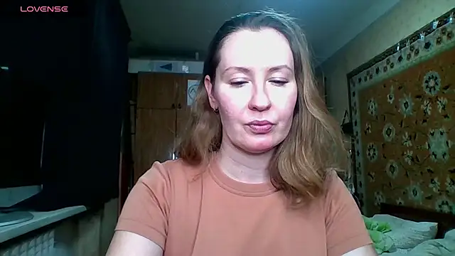 AnnaXLovers online show from 02-04-25, 01:38