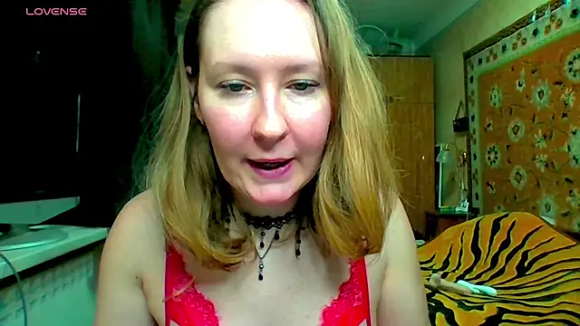 AnnaXLovers online show from 03-19-25, 11:28