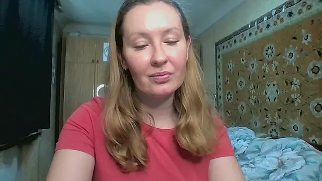 AnnaXLovers online show from 04-17-26, 09:12