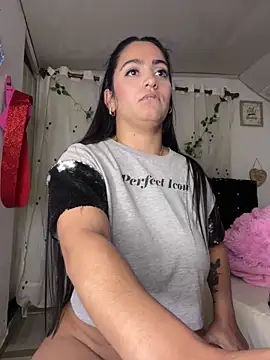 Snapshot of JazminTaylor chatting on 03-11-25, 02:21 JazminTaylor online show from 03-11-25, 02:21