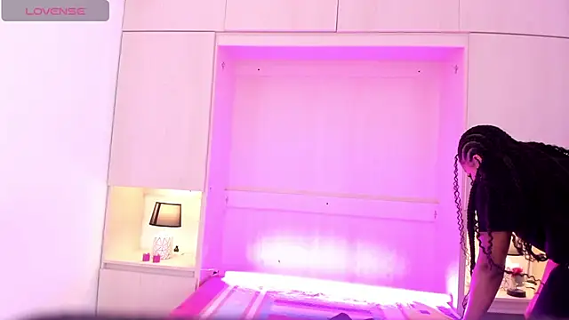 tamaraa smiith online show from 01-03-25, 11:35