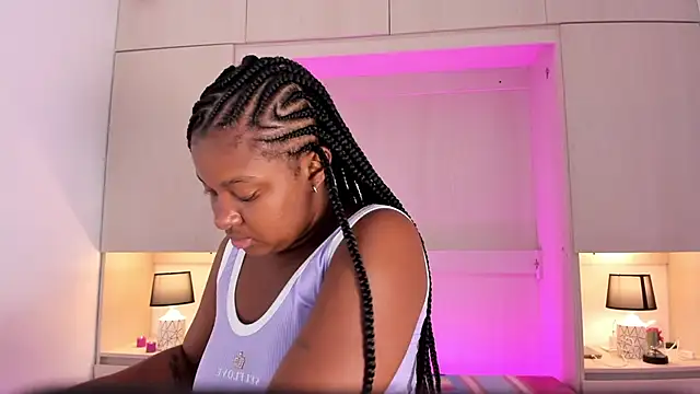 tamaraa smiith online show from 01-30-25, 11:55