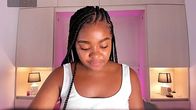 tamaraa smiith online show from 01-31-25, 02:49