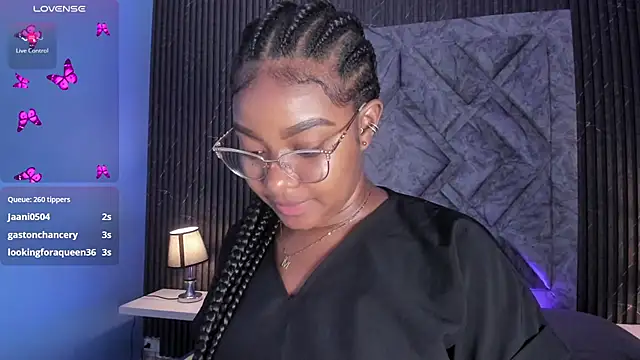 tamaraa smiith online show from 10-07-25, 07:44