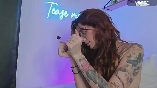 Manuela monroe online show from 02-16-25, 06:32