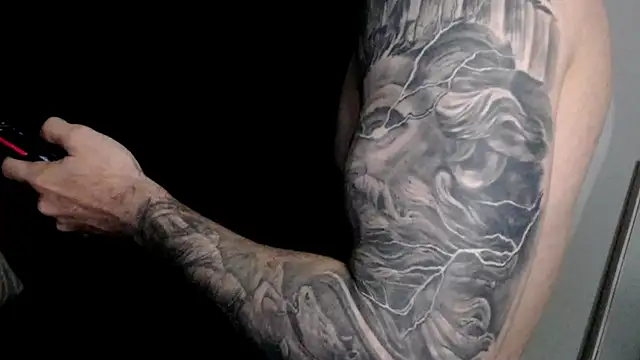 Snapshot of Kenner_fox77 chatting on 03-17-26, 07:01 Kenner fox77 online show from 03-17-26, 07:01