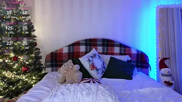 Aisha Riley online show from 12-16-24, 01:22