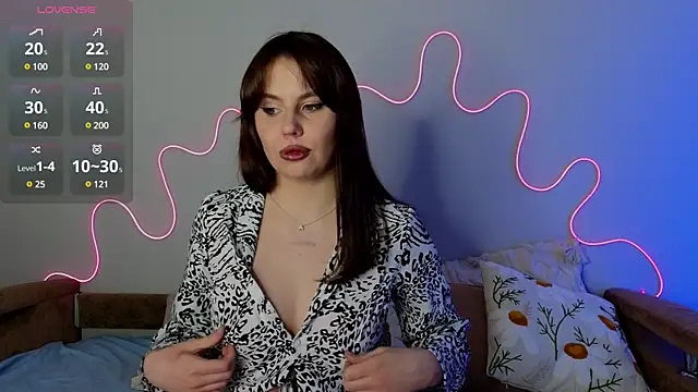 Aisha Riley online show from 02-19-25, 02:23