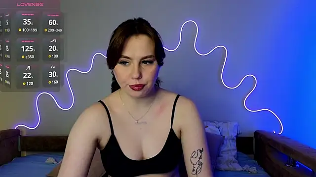 Aisha Riley online show from 03-03-25, 01:53