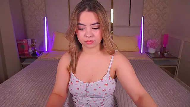 SusieWood online show from 03-17-25, 09:02