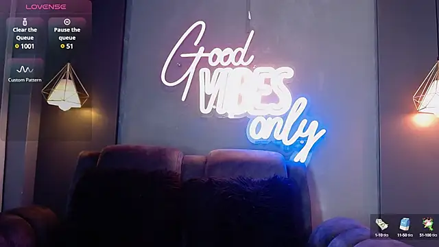 Snapshot of LOLIITA__LOVE chatting on 01-08-25, 06:09 LOLIITA  LOVE online show from 01-08-25, 06:09