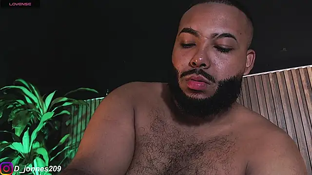 DilanJonnes  online show from 10-12-25, 11:15