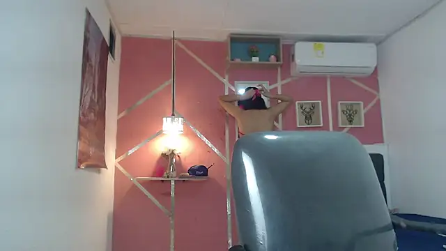 emy 0 online show from 02-27-25, 03:25