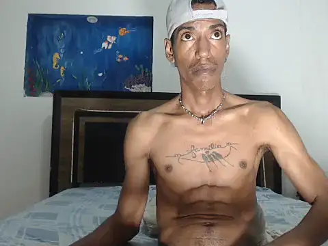 AlbertBigCock online show from 02-03-26, 06:40