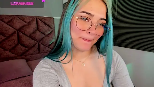 cattaleya    online show from 01-10-25, 06:09