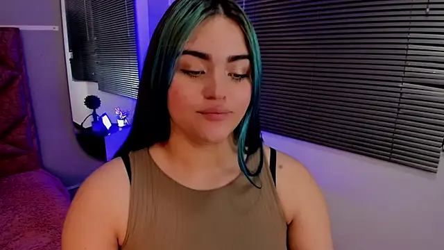 cattaleya    online show from 02-19-25, 03:39