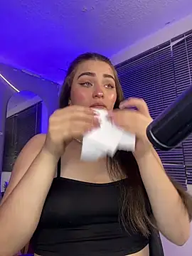 cattaleya    online show from 03-04-25, 03:33