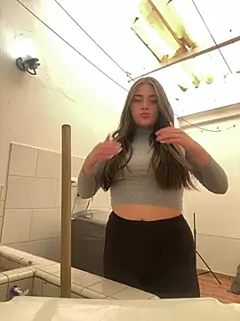 cattaleya    online show from 03-05-25, 02:45