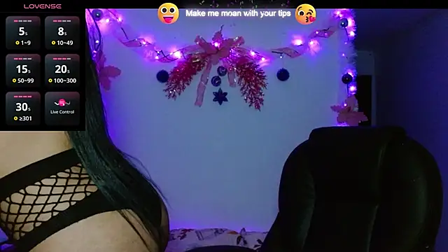 carolinemiller7 online show from 12-21-24, 07:13