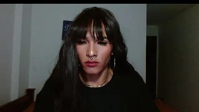 carolinemiller7 online show from 01-26-25, 08:14