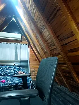 AmbarBurhan online show from 04-28-26, 04:34