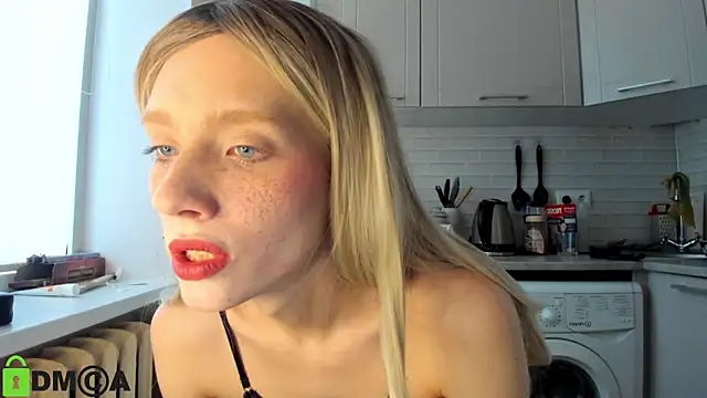 Snapshot of _Alice_Kitty chatting on 01-13-25, 08:58  Alice Kitty online show from 01-13-25, 08:58