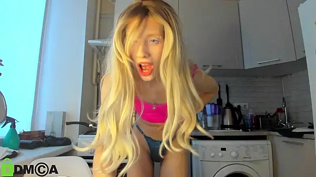 Snapshot of _Alice_Kitty chatting on 02-18-25, 02:38  Alice Kitty online show from 02-18-25, 02:38