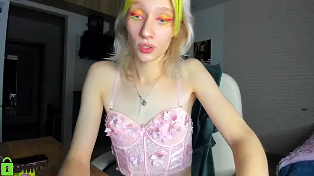 Snapshot of _Alice_Kitty chatting on 11-14-25, 09:19 Alice Kitty online show from 11-14-25, 09:19