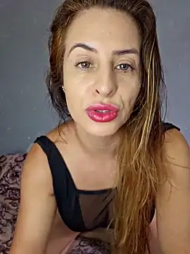 Snapshot of Nina_Sport chatting on 01-12-25, 02:30 Nina Sport online show from 01-12-25, 02:30