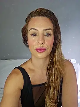 Snapshot of Nina_Sport chatting on 02-23-25, 02:25 Nina Sport online show from 02-23-25, 02:25