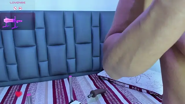 Abbyadams online show from 12-04-25, 03:05