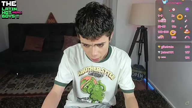 MyLatinHotBoys online show from 12-16-24, 08:37