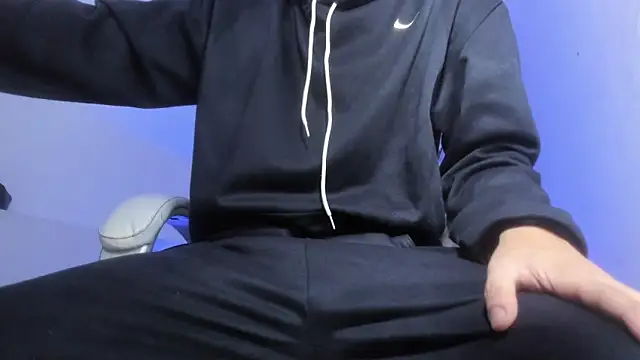 Snapshot of FrannBoy chatting on 01-31-26, 08:18 FrannBoy online show from 01-31-26, 08:18