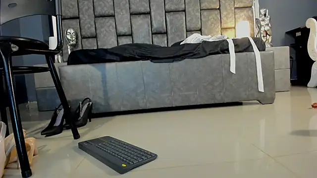 Matureyulyet online show from 02-22-25, 01:44