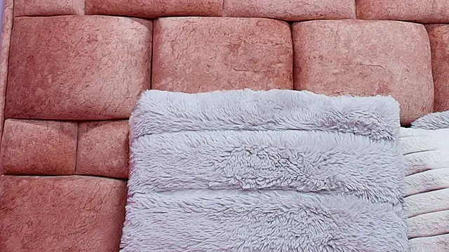 Snapshot of katecooper chatting on 03-10-25, 11:32 katecooper online show from 03-10-25, 11:32