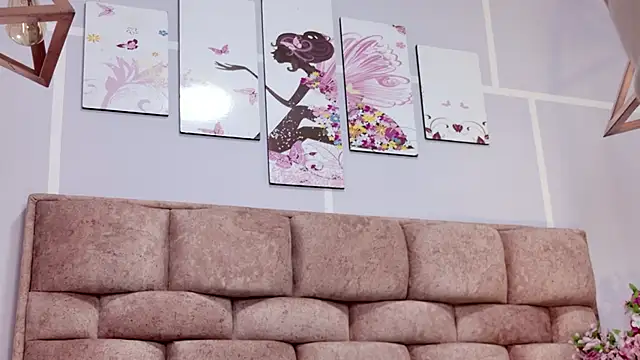 Snapshot of katecooper chatting on 09-22-25, 11:45 katecooper online show from 09-22-25, 11:45