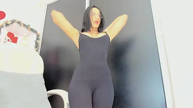 UrNewFantasy online show from 01-08-25, 07:56