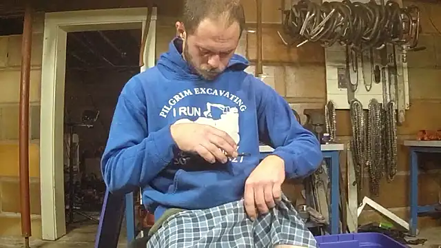 Bigoleslong98765 online show from 01-11-26, 08:52