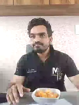 Snapshot of indianguy89 chatting on 12-29-24, 08:33 indianguy89 online show from 12-29-24, 08:33