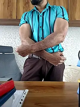 Snapshot of indianguy89 chatting on 02-25-26, 08:24 indianguy89 online show from 02-25-26, 08:24