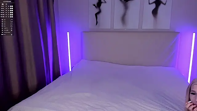 EmmaBarbs online show from 10-06-25, 08:39