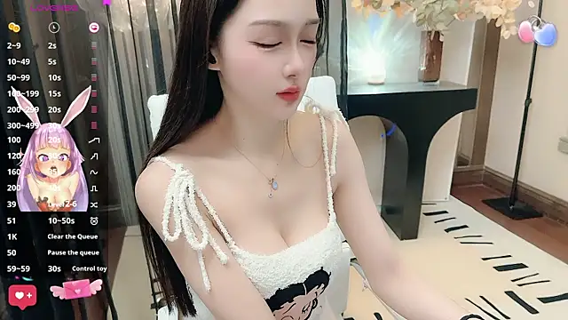 Snapshot of Aisi-20 chatting on 12-11-24, 06:14 Aisi-20 online show from 12-11-24, 06:14