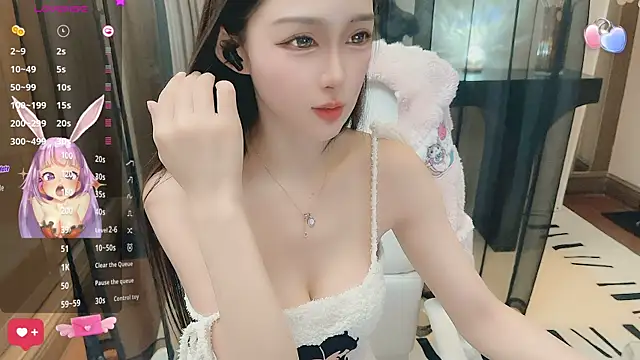 Snapshot of Aisi-20 chatting on 12-26-24, 06:52 Aisi-20 online show from 12-26-24, 06:52