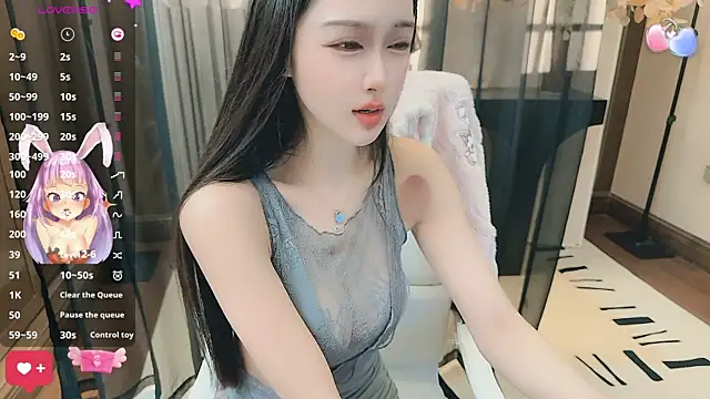 Snapshot of Aisi-20 chatting on 02-20-25, 06:06 Aisi-20 online show from 02-20-25, 06:06