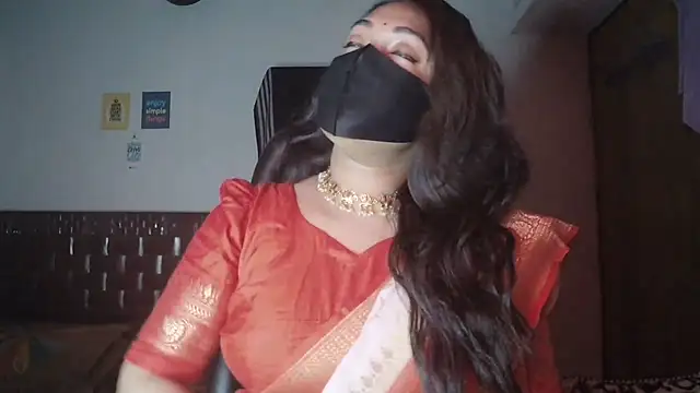 Most-Beautiful-Queen online show from 11-29-25, 06:33