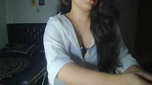 Most-Beautiful-Queen online show from 04-25-26, 04:37